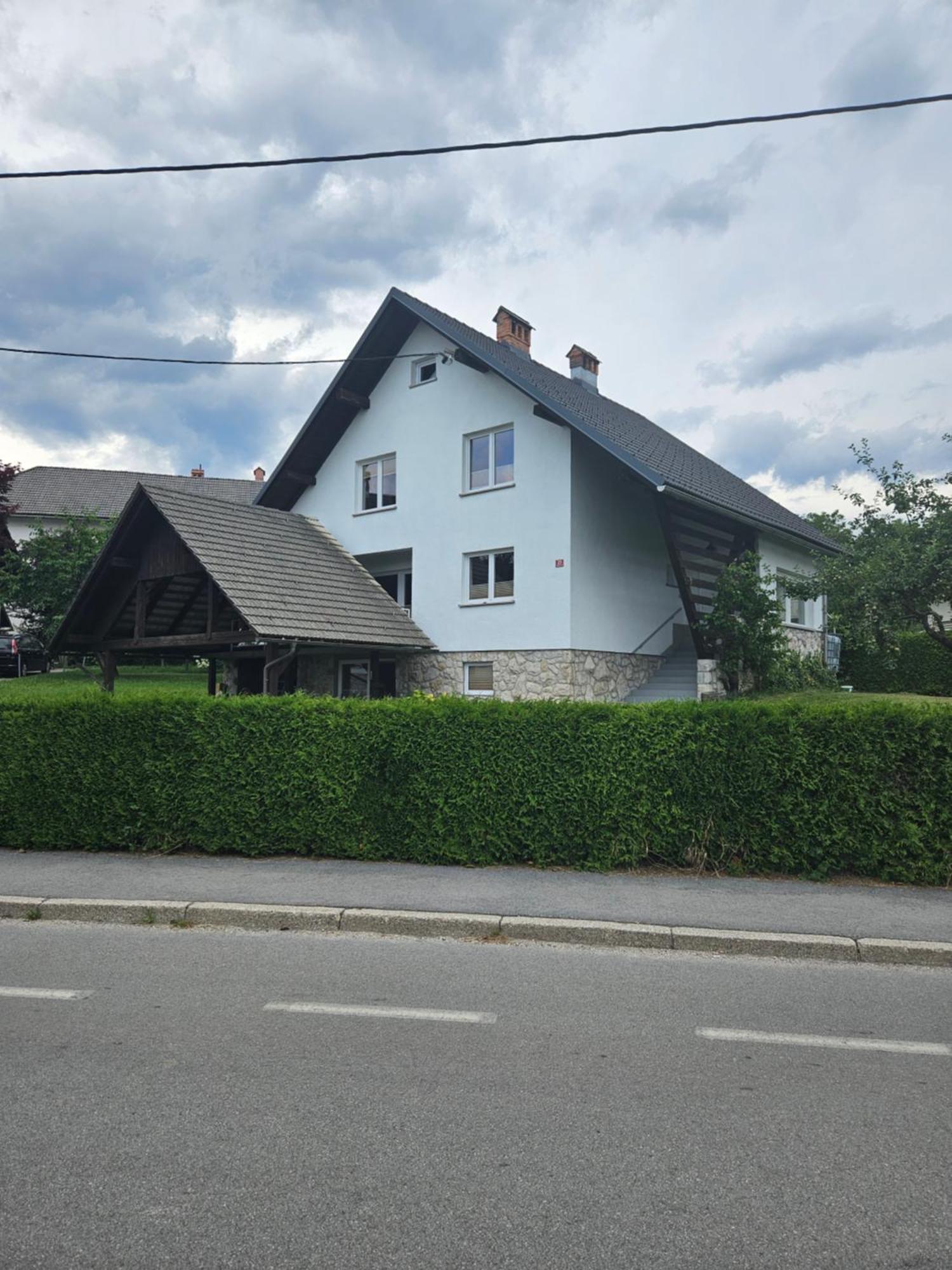 Zalar Apartman *